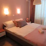 Sobe Ob Sotocju Budic Catez Ob Savi Pensionat Brežice