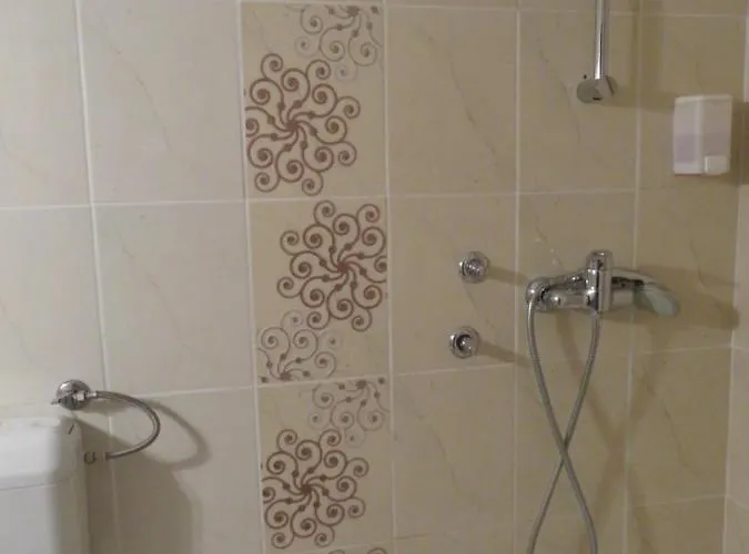 Sobe Ob Sotocju Budic Catez Ob Savi Brežice