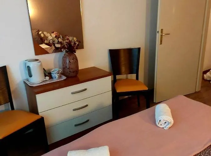 Sobe Ob Sotocju Budic Catez Ob Savi Gasthuis 3*