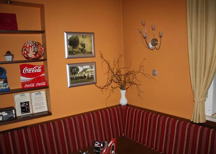 Sobe Ob Sotocju Budic Catez Ob Savi 3*