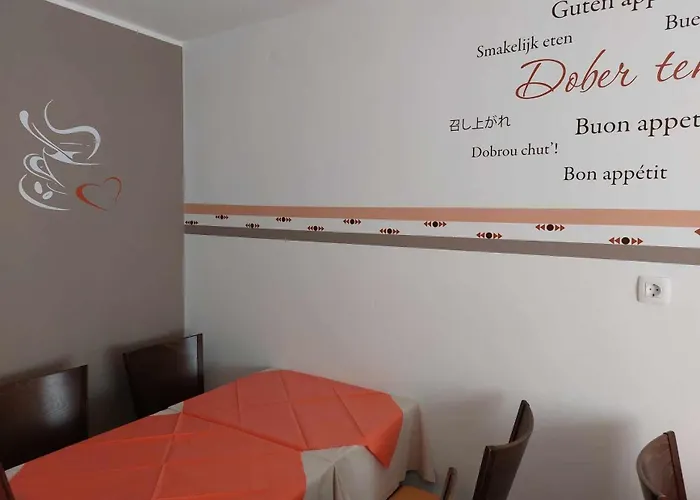 Pensjonat Sobe Ob Sotocju Budic Catez Ob Savi 3*