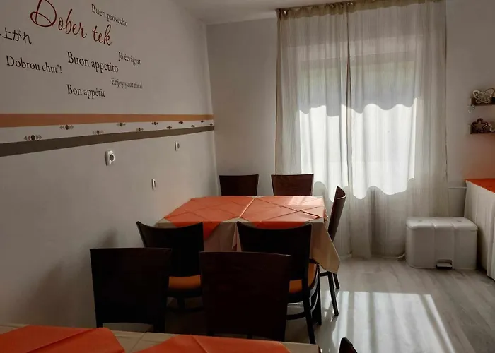 Sobe Ob Sotocju Budic Catez Ob Savi 3* Brežice