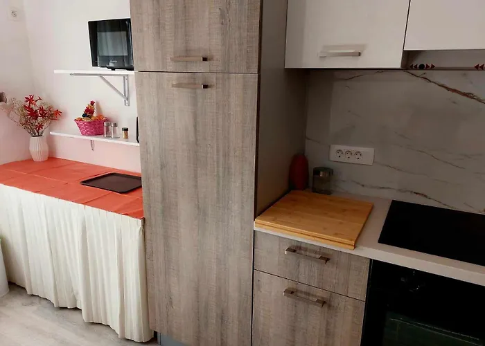 Sobe Ob Sotocju Budic Catez Ob Savi Gasthuis